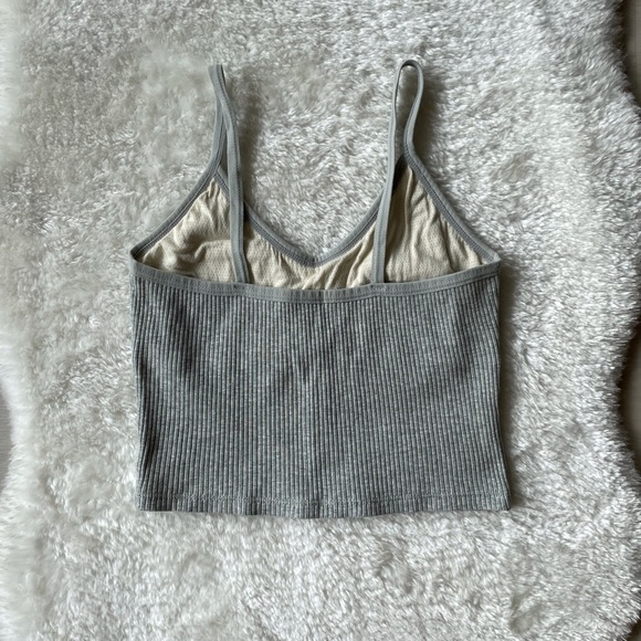 Grey Cropped Tank - Picture 3 of 4